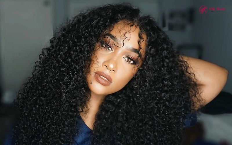 What is curly hair weave?